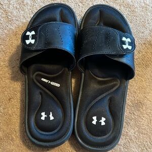 Women’s under armor slides